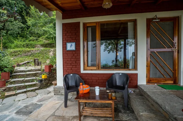 Mer Homestay(Satkhol)