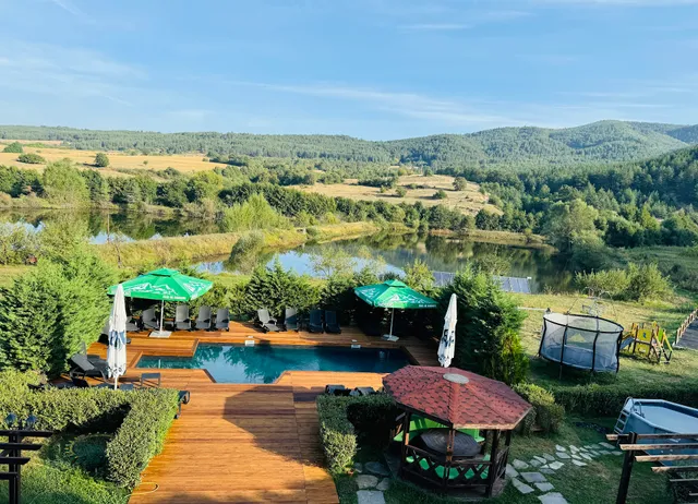 Комплекс "Планински кът"