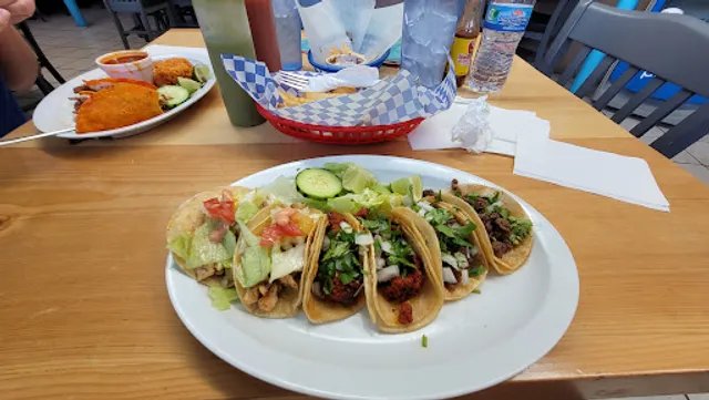 Los Cuatro Nietos AZ