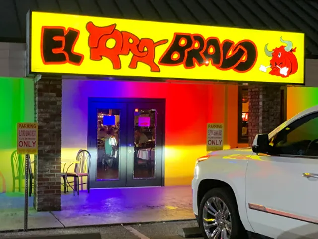 El Toro Bravo Restaurant
