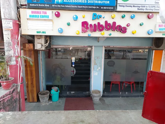 Dr. Bubbles Gomtinagar - Bubble Tea Specialist