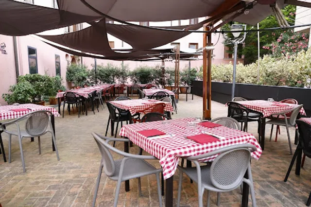 Taverna degli Artisti