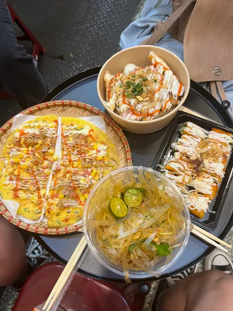 Bánh Tráng Cô Mây Đài Bắc - 雲姊越南街頭小吃