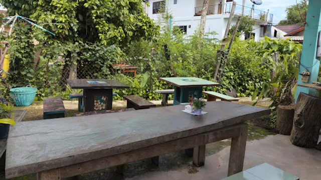 Viman Vang Vieng Kaz's German Restaurant