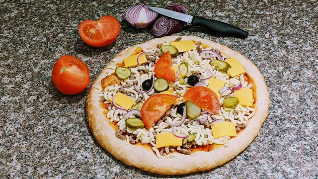 Gibus Pizza distributeur de pizzas 24h/7j Lons