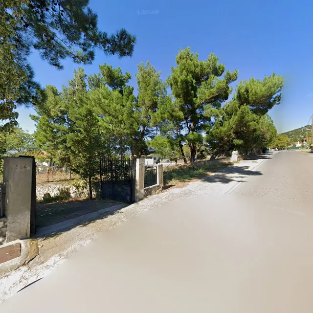 Farmahouse in the mount Parnassos