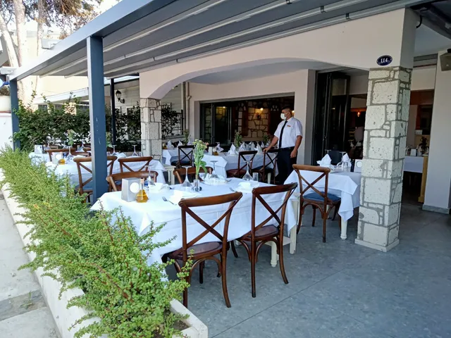 Adabeyi Balık Restaurant Sahilevleri