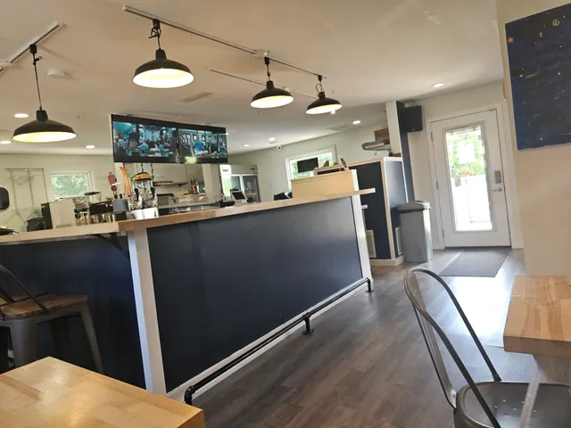 Grams Coffee and Tea