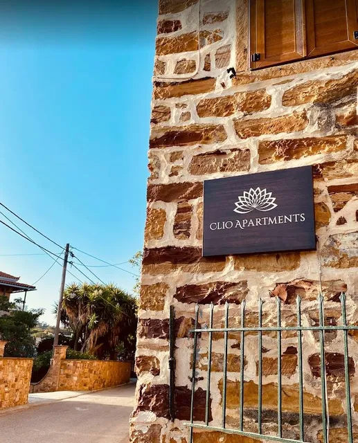 Clio Apartments