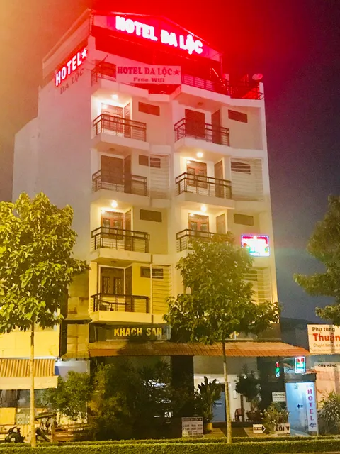 Khách sạn Đa Lộc