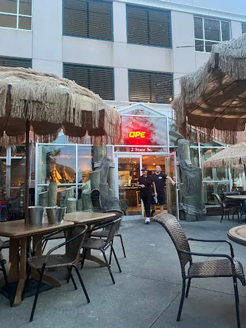 The Cove Bay-Side Restaurant & Tavern