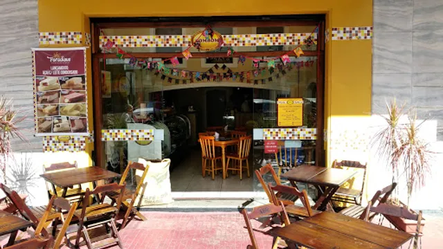 Leo Cozinha Criativa / Bombom chocolateria