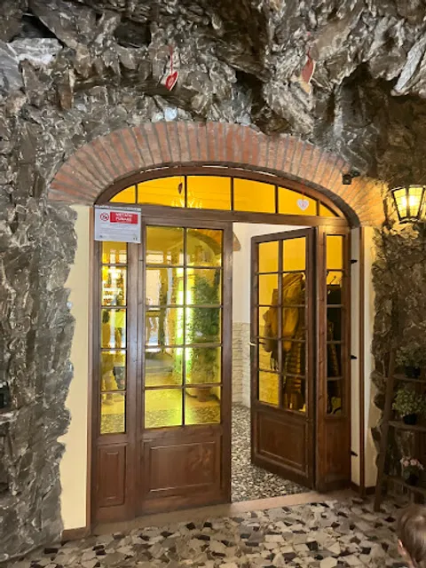 Ristorante Pizzeria La Grotta