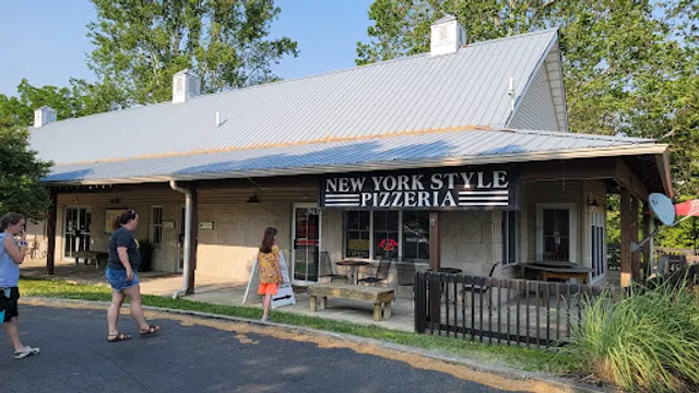 Joe and Mimi's Pizzeria