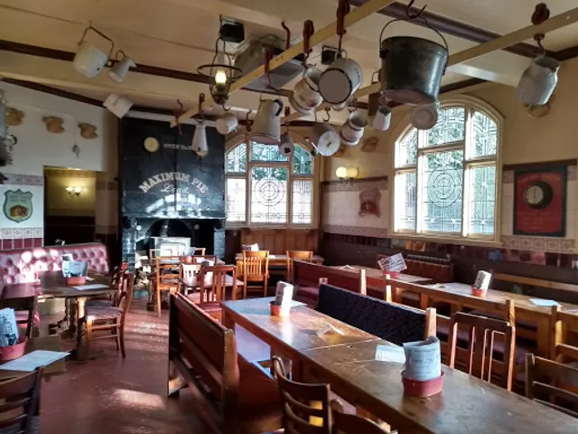 Mad O'Rourke's Pie Factory