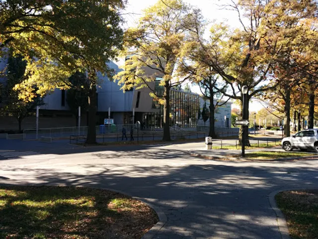 Flushing Meadows Corona Park Aquatic Center