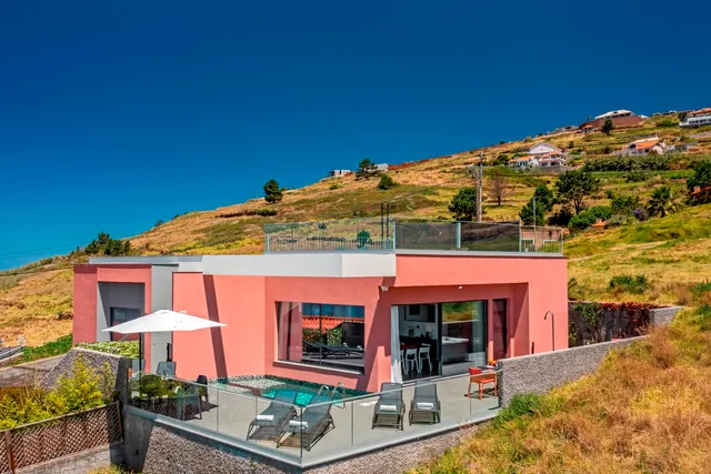Villa Tranquility by OurMadeira