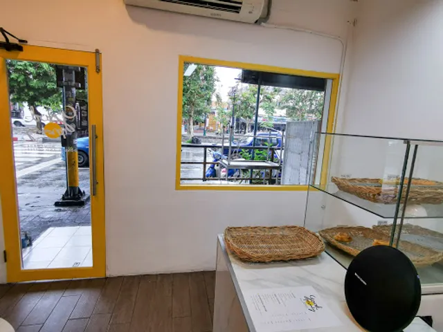 Good Monday - Homemade donut and coffee