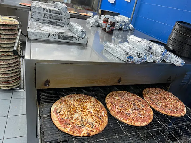 John & Mario's Pizza