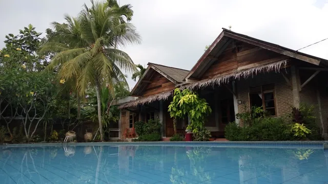 Lucia Cottages (Pondok Lucia)