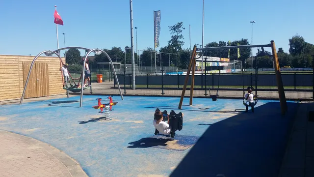 Buurt- en Speeltuinvereniging Kralingseveer (BSV Kralingseveer / BSVK)