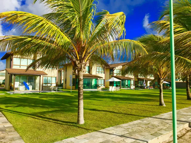 Condomínio Muro Alto Residence