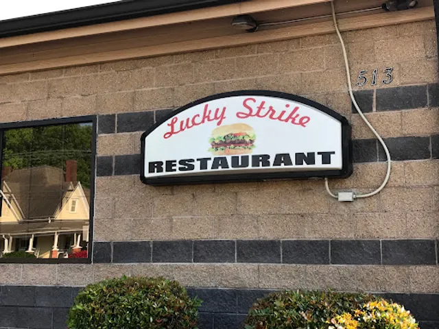 Lucky Strike Restaurant