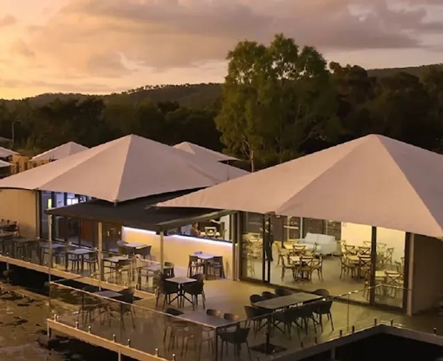 Black Barra Bar & Café