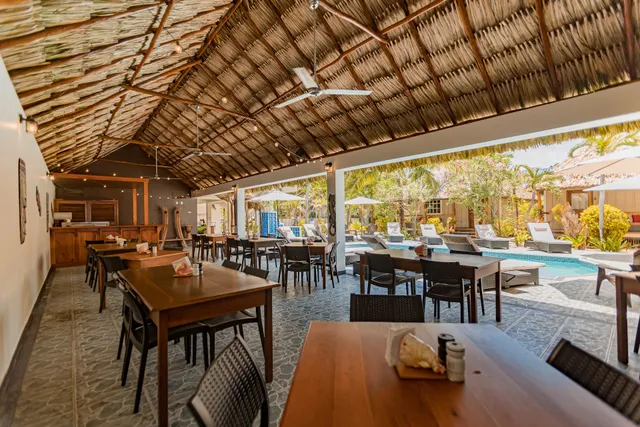 Tropical Escape Restaurant & Bar