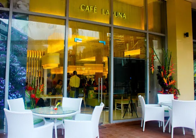 Cafe Laguna