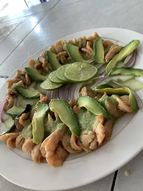 Antojitos Mexicanos y Mariscos Con el Corazón