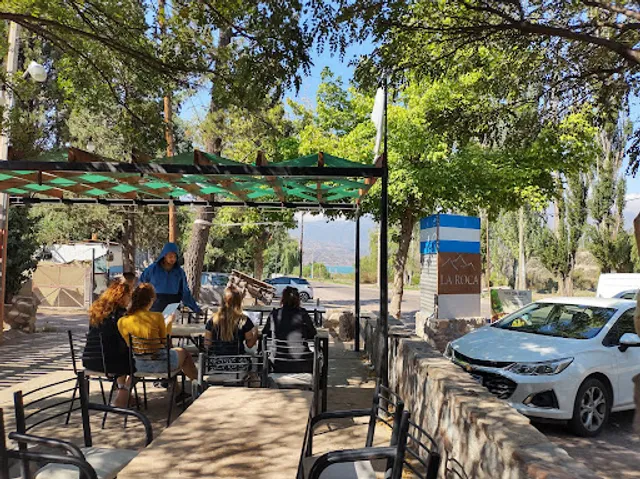 RESTAURANTE LA ROCA
