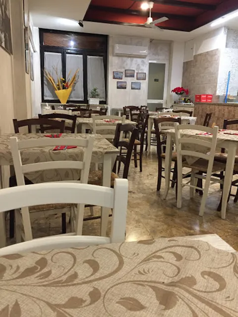 Pizzeria Ristorante LA STREPITOSA