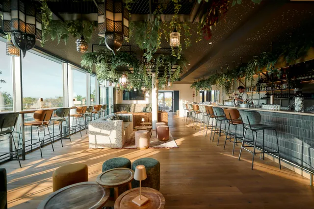 Rooftop Bar Nouri View