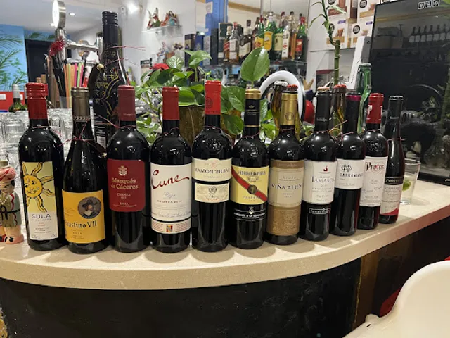 Harry’s Restro - Cocina Hindu