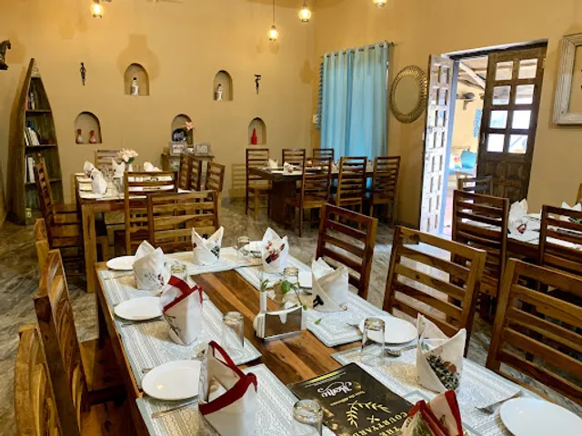 The Courtyard - Best Restaurant | Indian Restaurants | Veg Restaurants