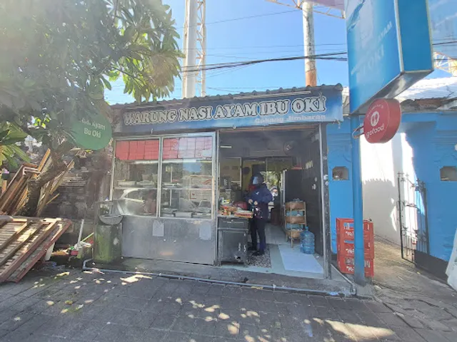 Warung Nasi Ayam Bu OKI