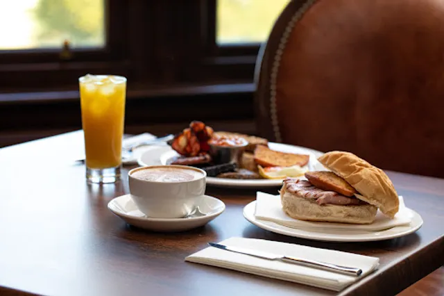 The Duke's Bar & Restaurant