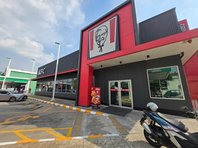 KFC PT Charansanitwong 80