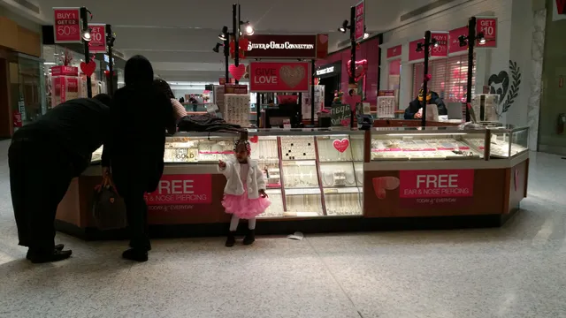 Banter by Piercing Pagoda