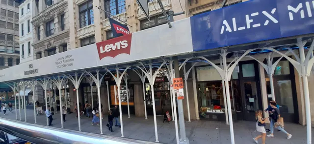 Levi’s Store