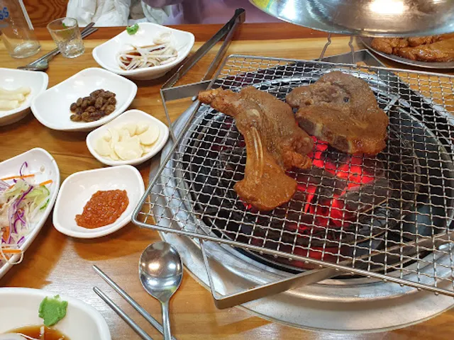 질마당머릿고기