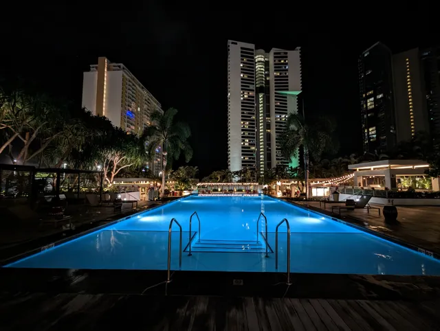 Waihonua Condominiums