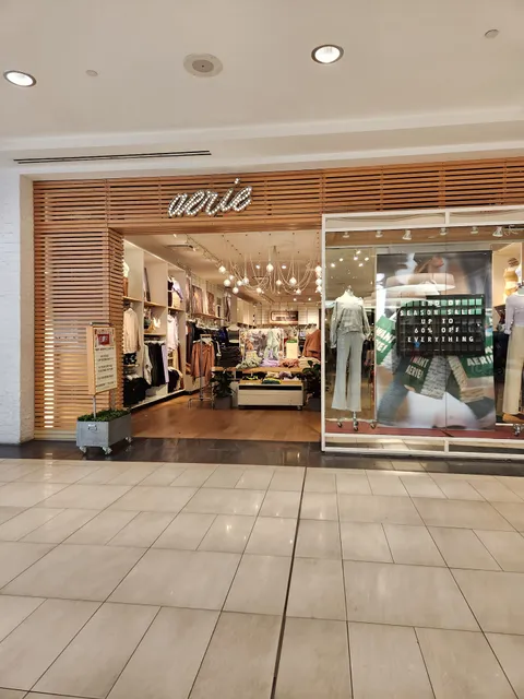 American Eagle & Aerie