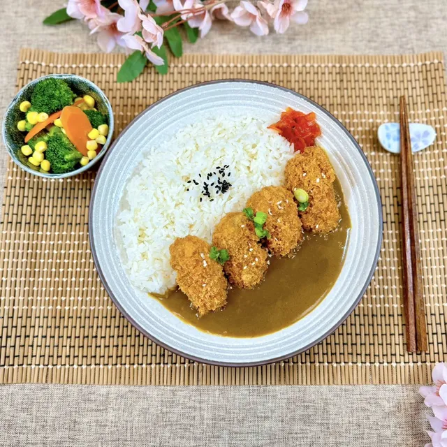Ginkgo Curry & Bento