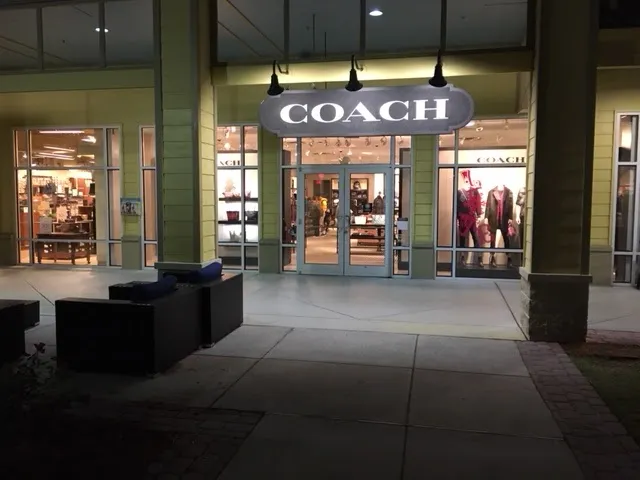 COACH Outlet