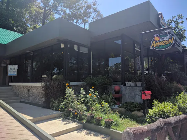 Café Amazon Samila Beach