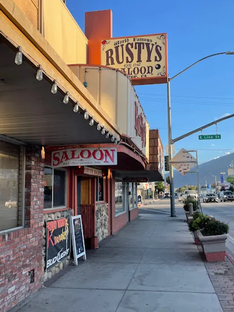 Rusty's Saloon & Grill