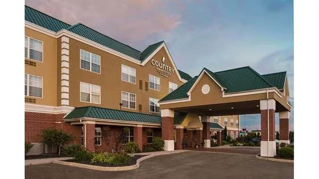 Country Inn & Suites by Radisson, Findlay, OH