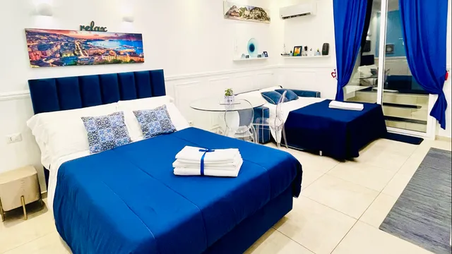 Donn'Anna Naples City Center